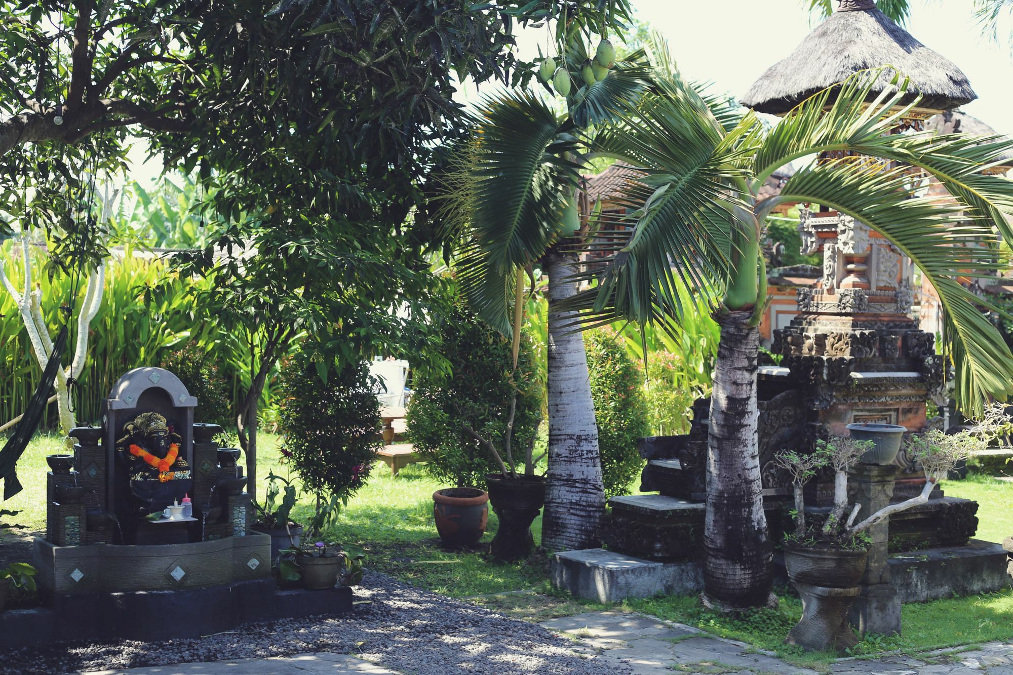 Surfers House Hotel Kuta  Exterior photo